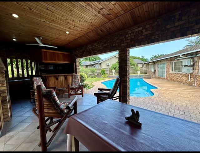 4 BEDROOM HOUSE FOR SALE IN MEER EN SEE